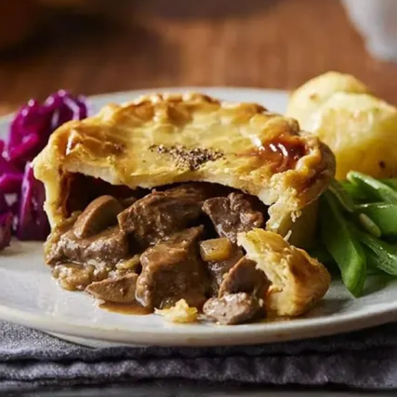 STEAK & KIDNEY PIE